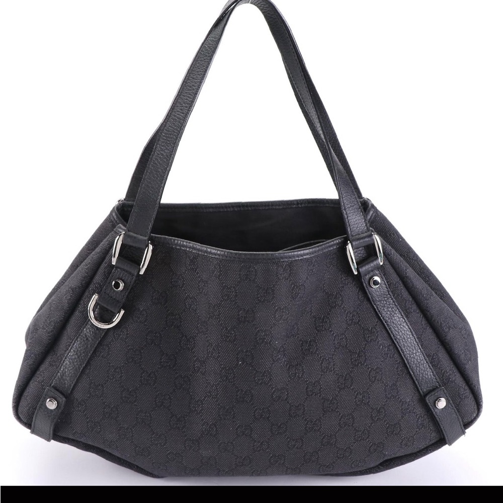 Gucci D-ring shoulder bag in GG canvas logo black with dust bag. Good condition.